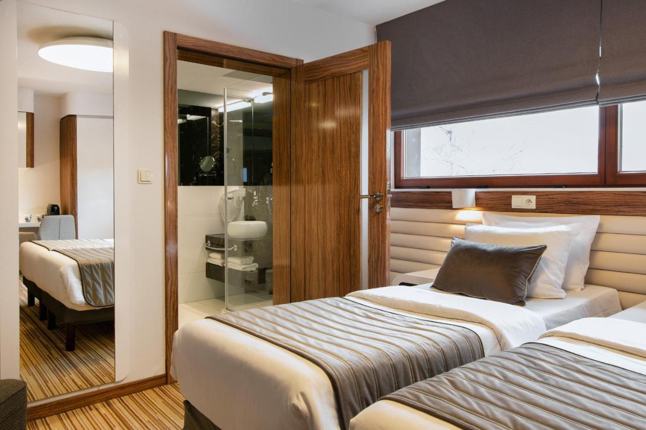 Leonardo Boutique Hotel Krakow City Center ภายนอก รูปภาพ