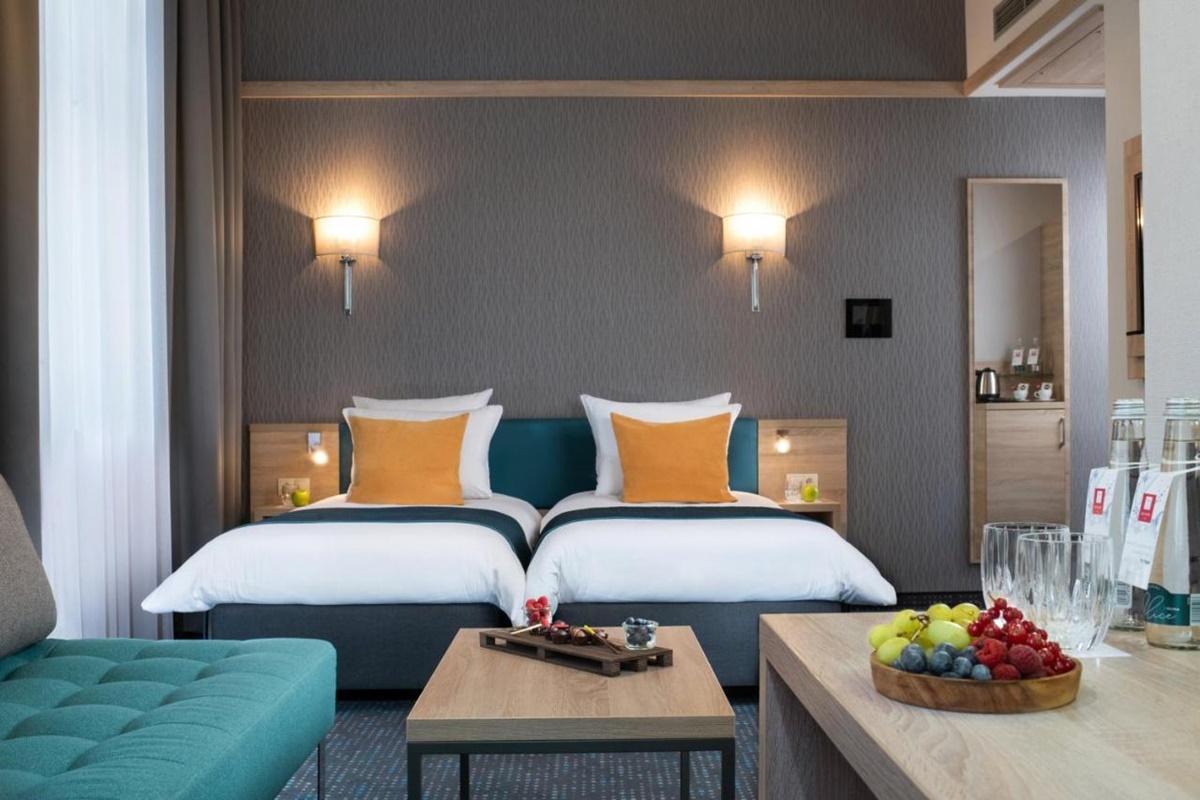 Leonardo Boutique Hotel Krakow City Center ภายนอก รูปภาพ