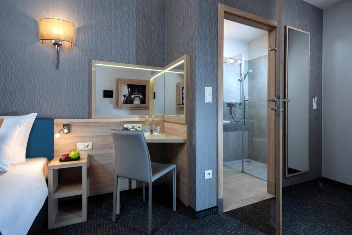 Leonardo Boutique Hotel Krakow City Center ภายนอก รูปภาพ